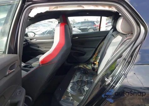 2024 Volkswagen Golf Gti 2.0T Se z USA, uszkodzony, nr VIN WVW3A7CD0RW118268